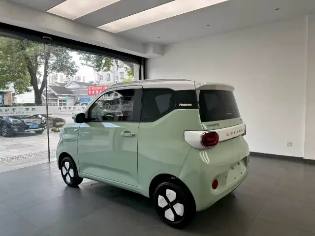 Wuling Hongguang Mini EV — Фото автомобиля 7