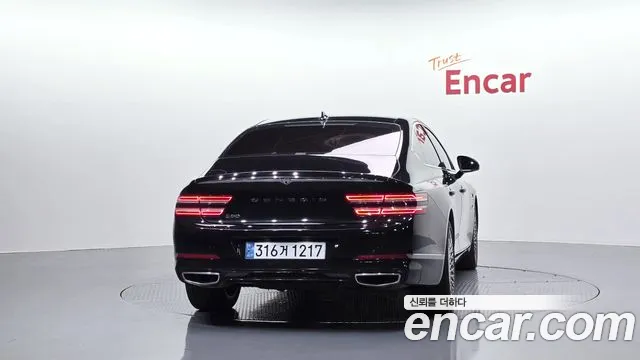 Genesis G80 RG3 — Фото автомобиля 4