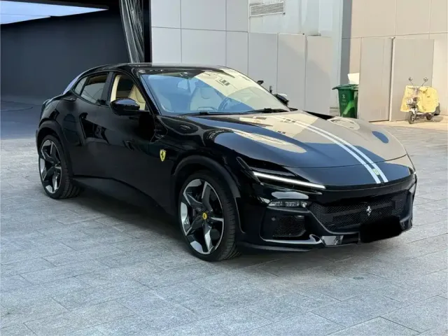Ferrari Purosangue 2023 6.5L V12 — Фото автомобиля 3