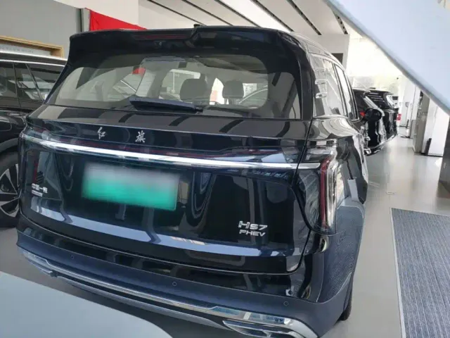 Hongqi HS7 PHEV — Фото автомобиля 6