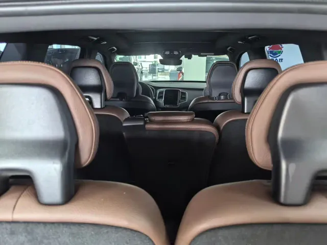 Volvo XC90 — Фото автомобиля 6