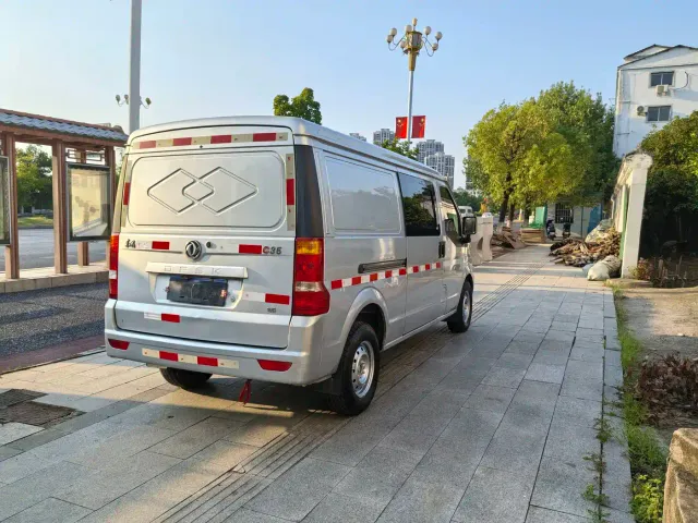 Dongfeng Xiaokang DFSK C35 — Фото автомобиля 4