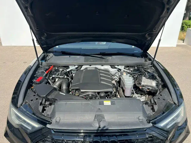 Audi A6L — Фото автомобиля 11