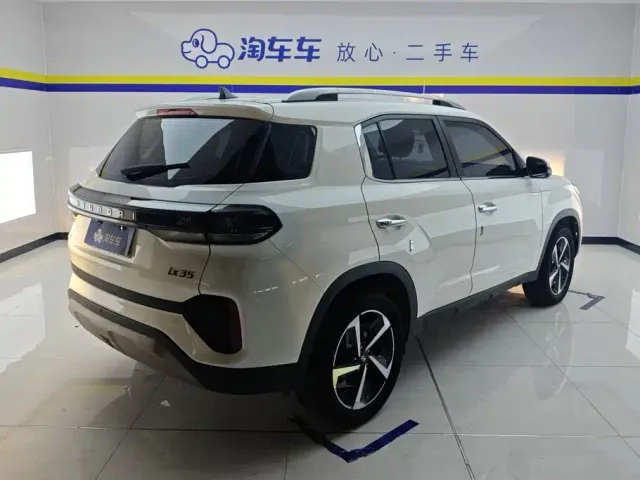 Hyundai ix35 — Фото автомобиля 3