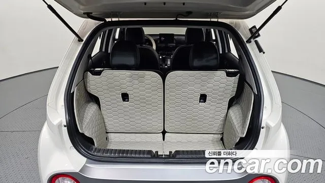 Hyundai Casper Casper Turbo Essential — Фото автомобиля 28