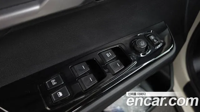 KG_Mobility_Ssangyong Torres Torres Бензин 1.5 2WD — Фото автомобиля 26