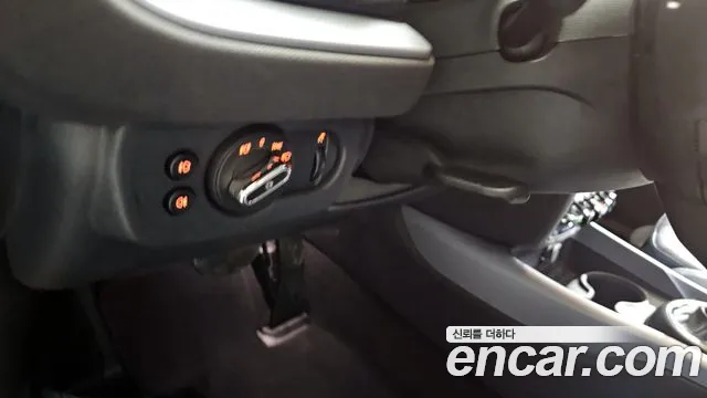 Mini Clubman — Фото автомобиля 14
