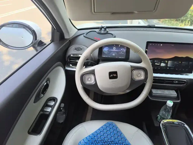 JAC Yiwei 3 — Фото автомобиля 6