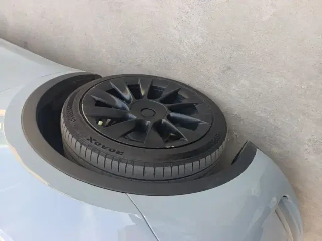 Tesla Model Y — Фото автомобиля 22