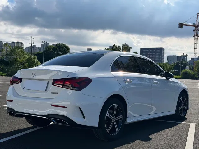 Mercedes-Benz A-Class — Фото автомобиля 4