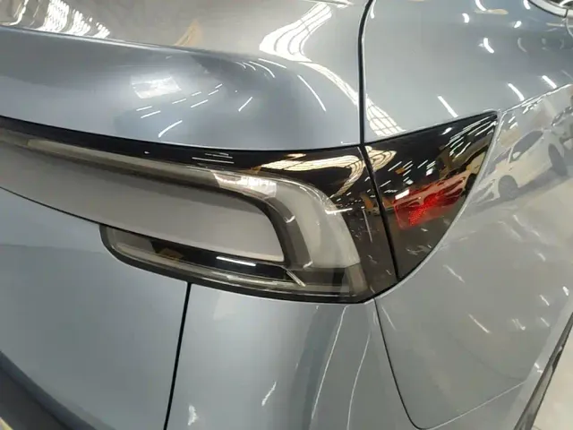 Tesla Model Y — Фото автомобиля 7