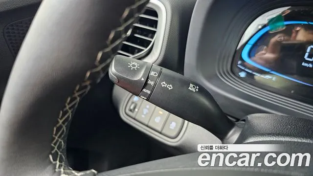 Hyundai Venue Venue 1.6 Premium — Фото автомобиля 29