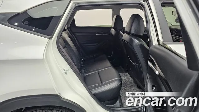 Kia Seltos — Фото автомобиля 17