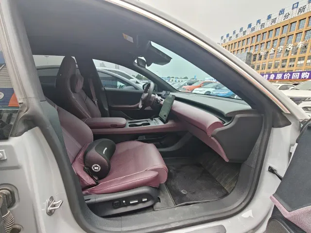 Nio ET5 Touring — Фото автомобиля 4