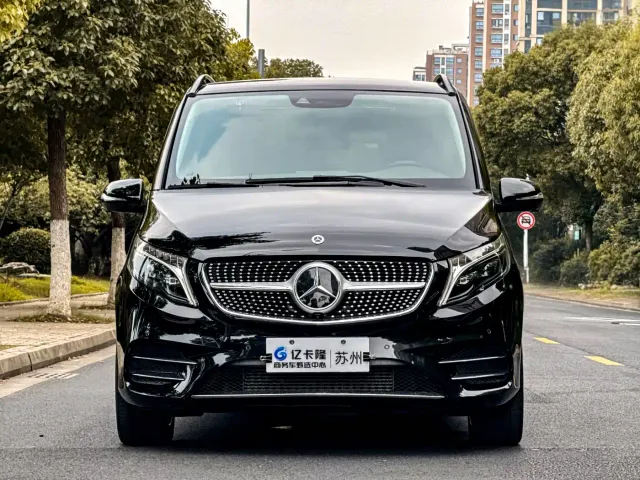 Mercedes-Benz V-Class — Фото автомобиля 2