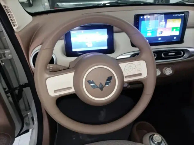 Wuling Hongguang Mini EV — Фото автомобиля 10