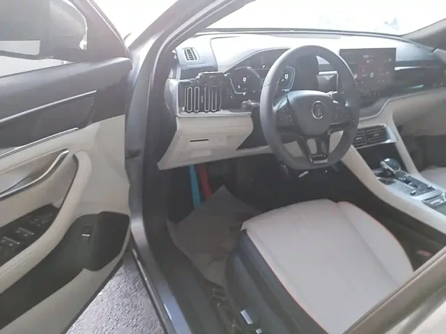 BYD Song PLUS — Фото автомобиля 15