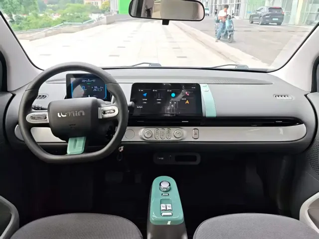 Changan Lumin — Фото автомобиля 6