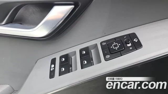 Kia Niro The All New — Фото автомобиля 27
