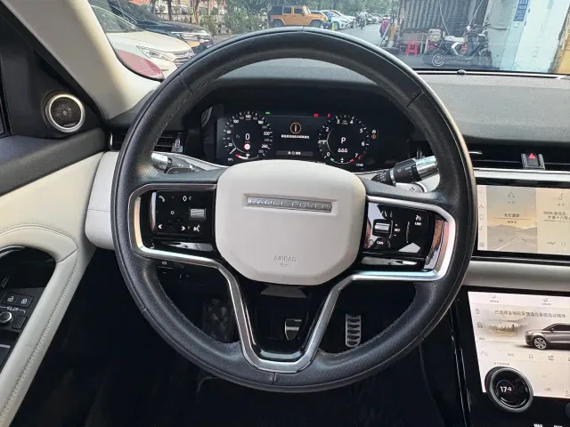 Land Rover Range Rover Evoque — Фото автомобиля 19