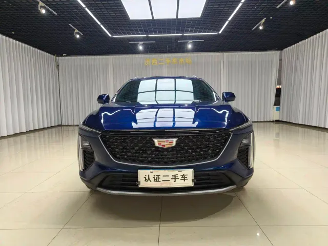 Cadillac GT4 — Фото автомобиля 2