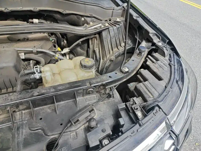Ford Explorer — Фото автомобиля 21