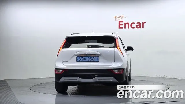 Kia Niro Niro (New) — Фото автомобиля 4