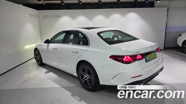 Mercedes-Benz E-Class W214 — Фото автомобиля 3