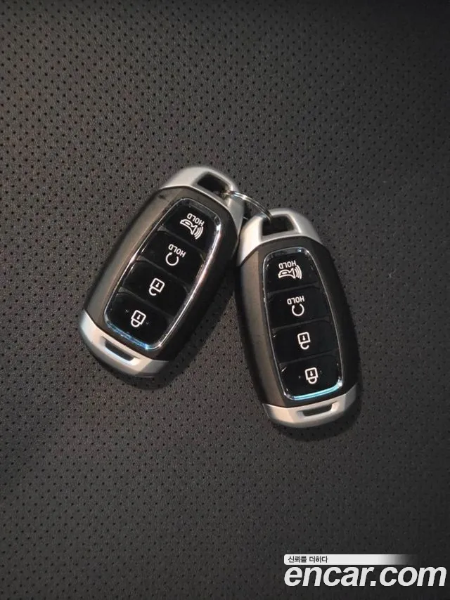 Hyundai Venue — Фото автомобиля 5