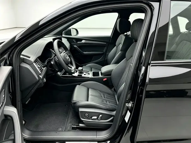 Audi Q5L — Фото автомобиля 3
