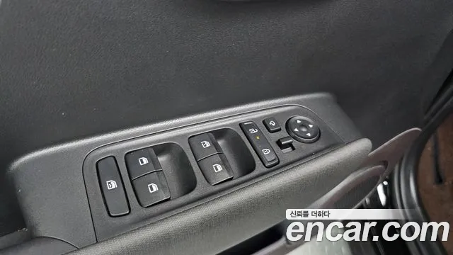Hyundai Casper Casper Electric Inspiration — Фото автомобиля 15