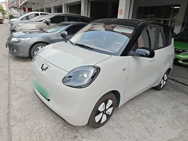 Фотография автомобиля — Wuling Hongguang Mini EV