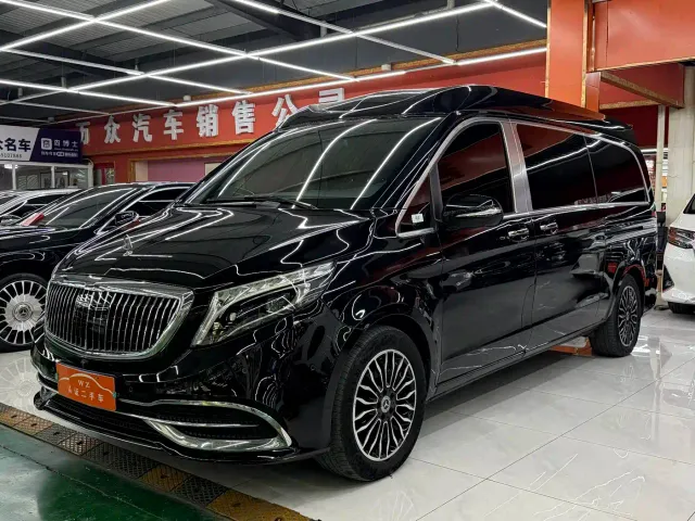 Фотография автомобиля — Mercedes-Benz V-Class