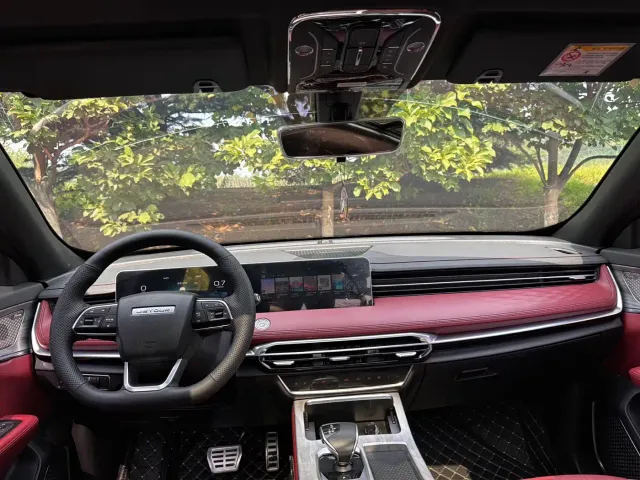 Jetour X70 Plus — Фото автомобиля 12