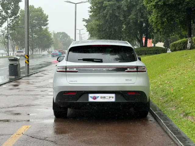 Aito M5 — Фото автомобиля 5