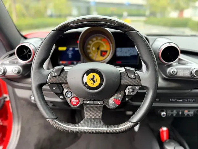 Ferrari F8 — Фото автомобиля 10