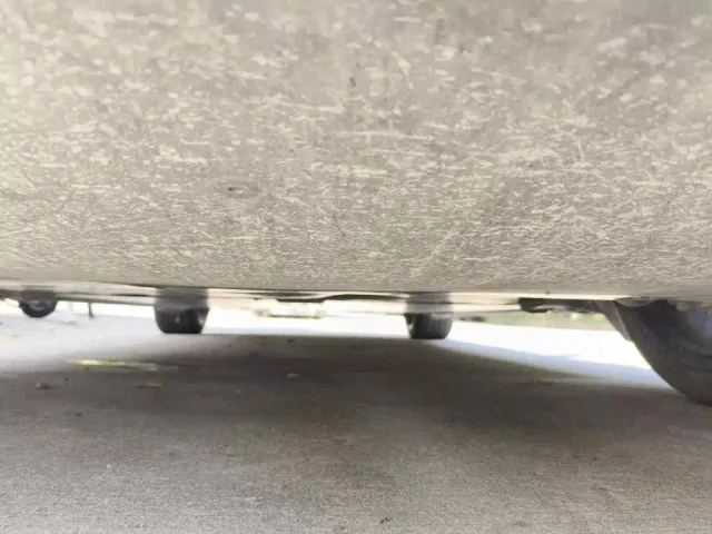 Tesla Model Y — Фото автомобиля 10