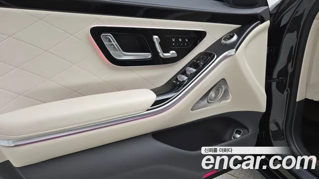 Mercedes-Benz S-Class — Фото автомобиля 15