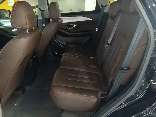 Jetour X95 — Фото автомобиля 16