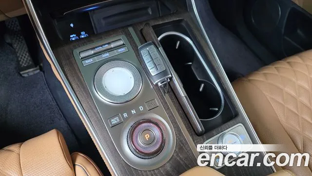 Genesis GV80 2.5T Бензин AWD — Фото автомобиля 9