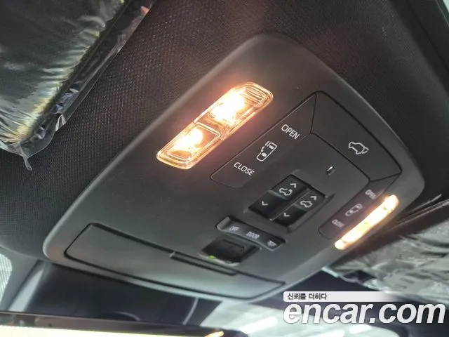 Toyota Sienna 4th Gen — Фото автомобиля 12