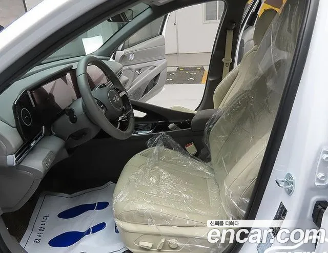 Hyundai Avante — Фото автомобиля 10