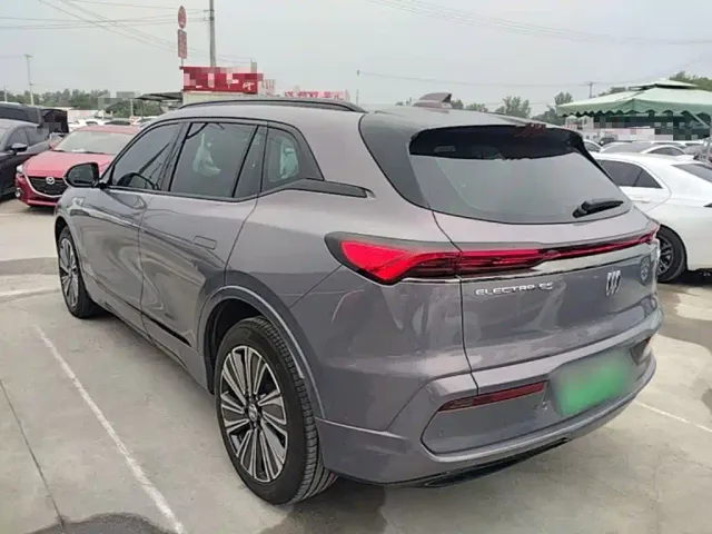 Buick E5 — Фото автомобиля 4