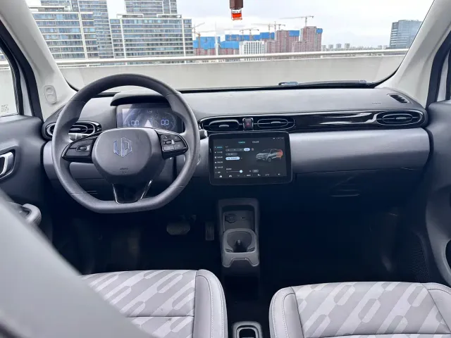 Leapmotor T03 — Фото автомобиля 8