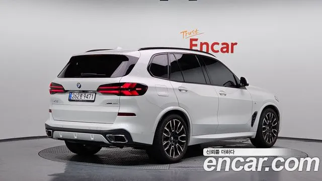 BMW X5 xDrive 40i M Sport — Фото автомобиля 2