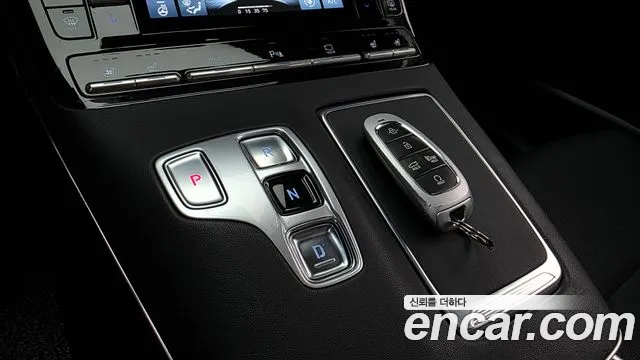 Hyundai Grandeur — Фото автомобиля 9
