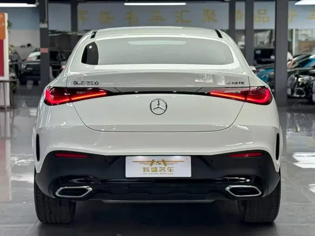 Mercedes-Benz GLC Coupe — Фото автомобиля 9