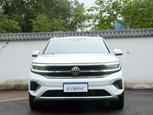 Volkswagen Talagon — Фото автомобиля 2