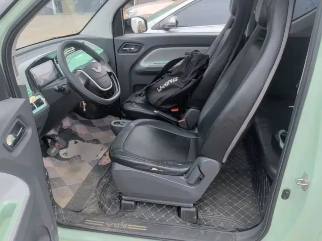 Wuling Hongguang Mini EV — Фото автомобиля 14