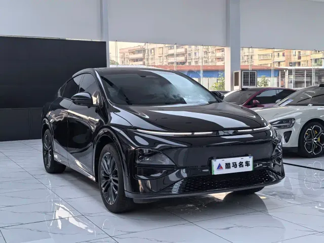 Xpeng G6 — Фото автомобиля 3